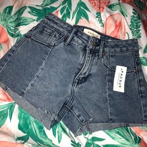 PacSun NWT High Rise Denim Shorts!